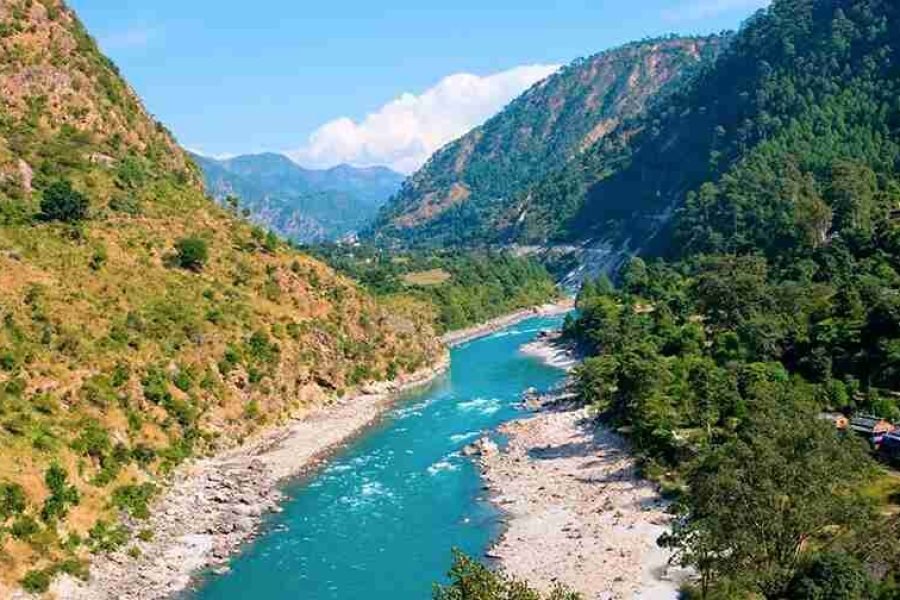 1 Chandigarh – 3 Manali – 1 Dharamshala – 2 Dalhousie – 1 Amritsar Ex Delhi